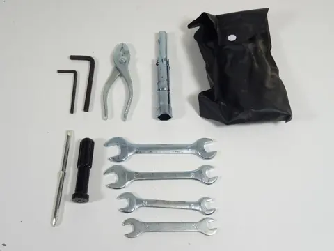 GEREEDSCHAPSET Yamaha FJR 1300 2006 - 2012