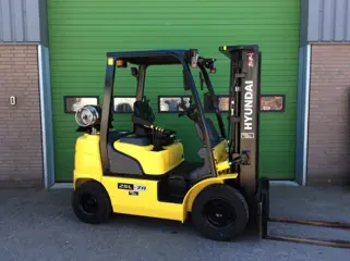 LPG heftruck Hyundai 25L-7A