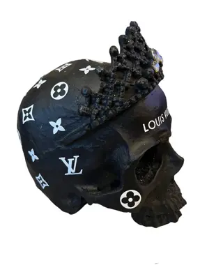 AmsterdamArts - Louis Vuitton Queen of skulls