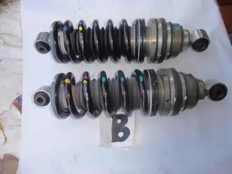 Front shock absorbers with springs for Lamborghini Gallardo
