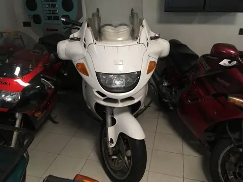 BMW Sport K 1200 RS Staat in de Krim (bj 2005)
