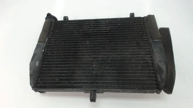 RADIATEUR Yamaha YZF R6 1998 - 2002