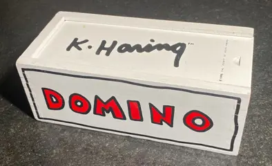 Keith Haring (1958-1990) - Keith Haring DOMINO, ®1992