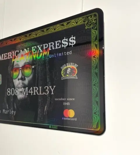 Van Apple - Bob Marley Amex