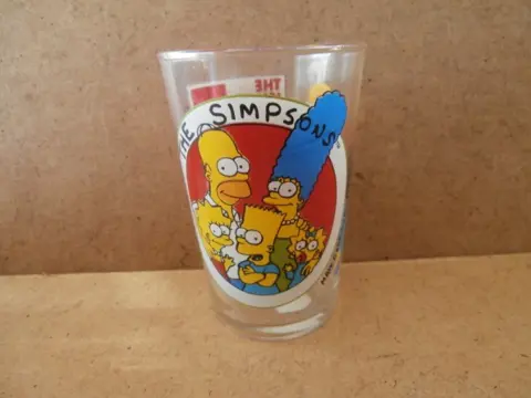 Simpsons glas 1 adv7375