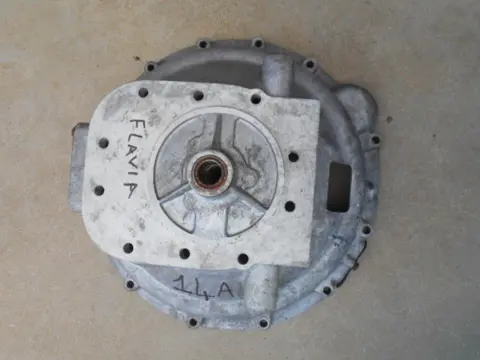 Clutch bell housing for Lancia Flavia