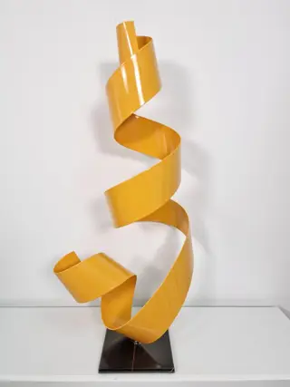 José Soler Art - Peach, base