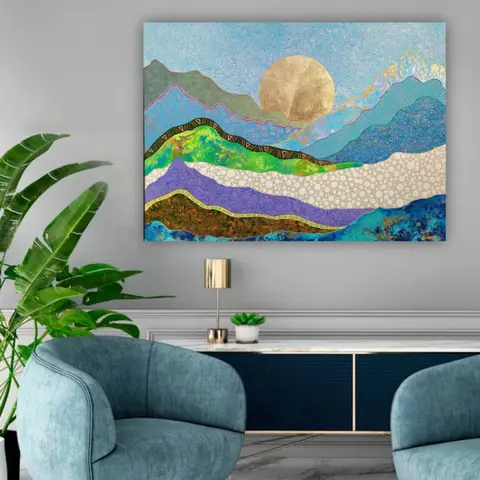 Valentina Pufe - Mountains M002