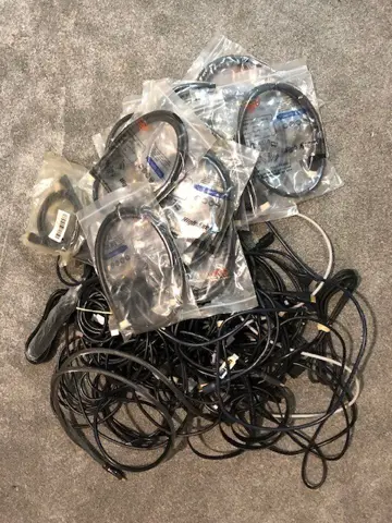 HDMI kabels Nieuwe in verpakking en gebruikte