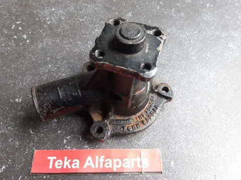 Ford Waterpomp 70HM8505AA / 71HF8505DA Taunus Capri OHC