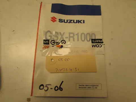 INSTRUCTIEBOEKJE Suzuki GSX R 1000 2005 - 2006