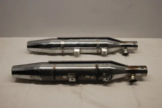 UITLAAT Harley Davidson Sportster 2004 - 2021