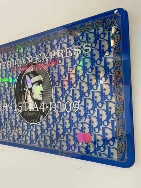 Van Apple - Christian Dior Amex