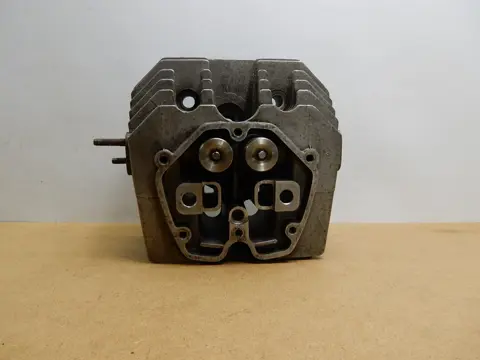 CILINDERKOP Moto Guzzi V35 V50 V65 1970 - 2011