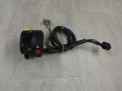STUURSCHAKELAAR LINKS Suzuki GSX R 1300 Hayabusa 2008 - 2009