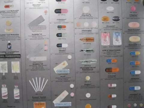 Damien Hirst (1965) (after) - Pharmacy