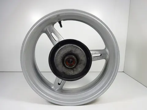 ACHTER VELG Yamaha FJR 1300 2003 - 2005