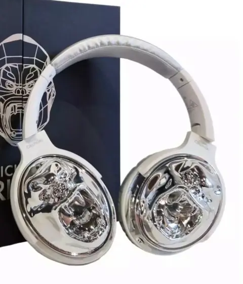 Richard Orlinski (1966) - Casque HEADPHONES KONG - Chrome Silver - Argent
