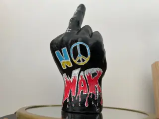 Vanessa Fodera (1981) - No war Uk #008