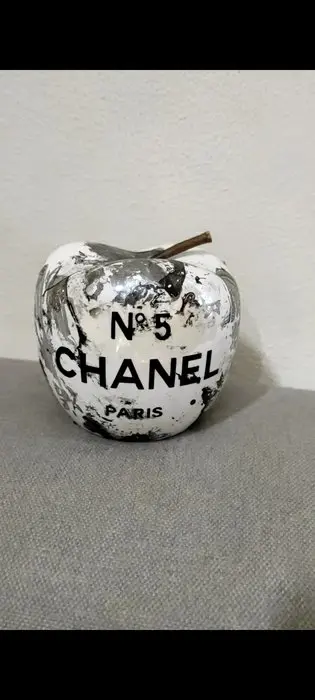 IT'SAGAF,JUST A TOY - Luxury apple Chanel n°5