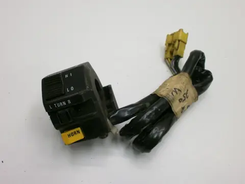 STUURSCHAKELAAR LINKS Suzuki GSX R 750 1992 - 1993