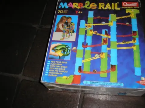 Hamertje tik / knikkerbaan