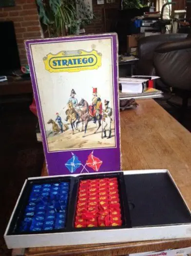STRATEGO, OUDE editie - jumbo 495 - 12,50