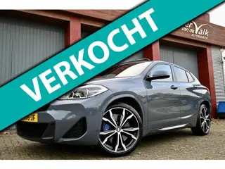 BMW X2 SDrive20i High Executive Edition - M-Sport - ACC - Memorystoelen - Head-up display - Panorama