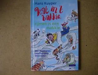 Kat in t bakkie adv6615