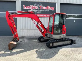 New Holland E50.2C, 2x buckets !! (bj 2011)