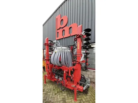 Goudland ZBM 665 zodenbemester