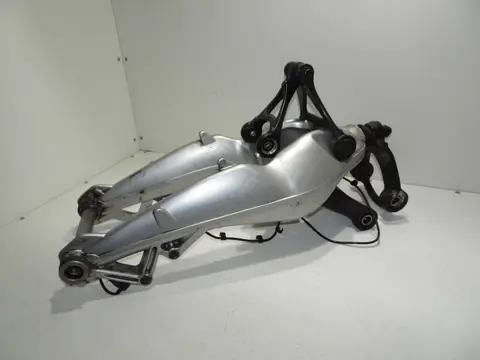VOORPOTEN BMW K 1200 R 2005 - 2008