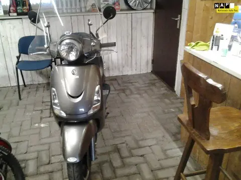 SYM Snorscooter Fiddle II