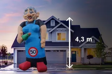 Sarah pop Cartoon 4,3 meter te huur, landelijke bezorging mo