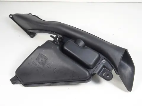 RECHTER LUCHTAANZUIGBUIS Ducati 749 999 2003 - 2007