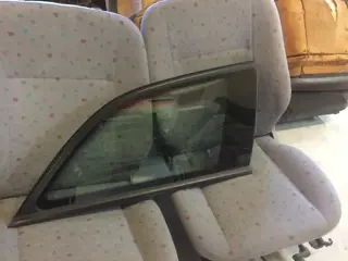 Zij ruit Opel Vectra C Caravan rechts achter 24469821