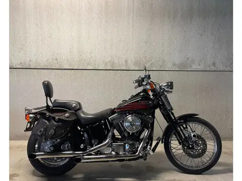 Harley-Davidson Chopper Softail Bad Boy FXSTSB (bj 1995)