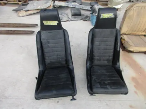 Front seats Porsche 914