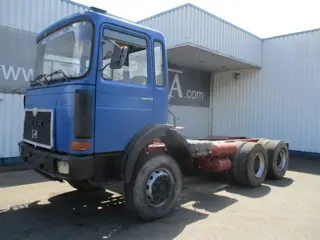 MAN 26.280 , 6x4 , ZF Manual , Spring suspension (bj 1980)