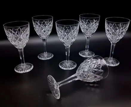 KOSTA-BODA - wijnglazen (6) - Kristal - Rut Majestic