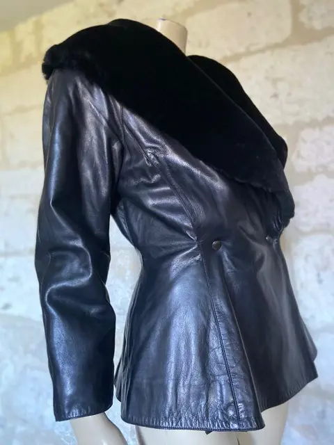 Other brand - Luxury Claude Montana Sculptural Silhouette