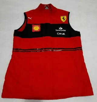 Ferrari - Formule 1 - 2022 - Teamkleding