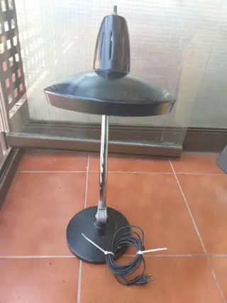 Perez de la oliva - Fase - Bureaulamp - faro