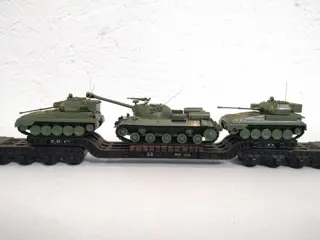 Fleischmann - Wagon met militaire voertuigen - 1980-1989