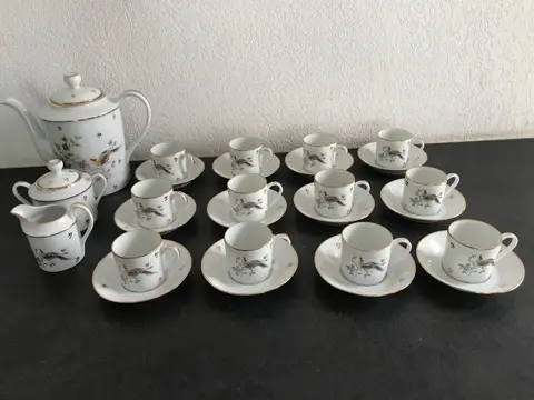 Limoges - Koffieservies voor 12 (15) - Porselein