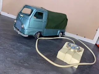 FJ France-Jouet - Vrachtwagen Estafette Renault Filoguidee
