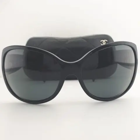 Chanel - Cat Eye Black with Swarovski Crystals - Zonnebril