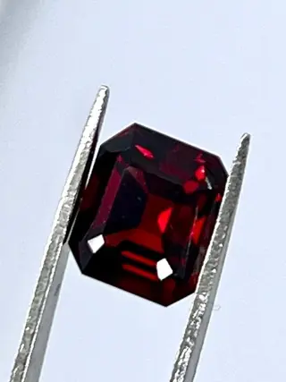 Levendig rood Spinel - 3.42 ct