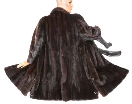 Artisan Furrier - Nerts, Nertsenbont Bontjas - Gemaakt in: