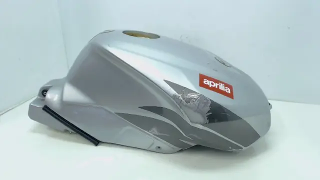 TANK Aprilia RSV 1000 2006 - 2008